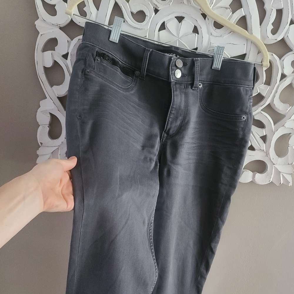 Express Grey Jean - Picture 5 of 8